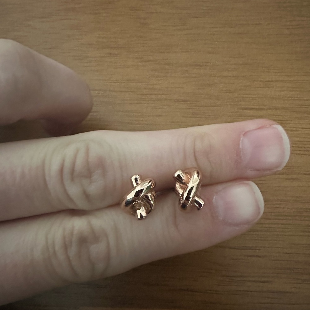 Kate Spade Sailors Knot Rosegold Earrings - Picture 2 of 4